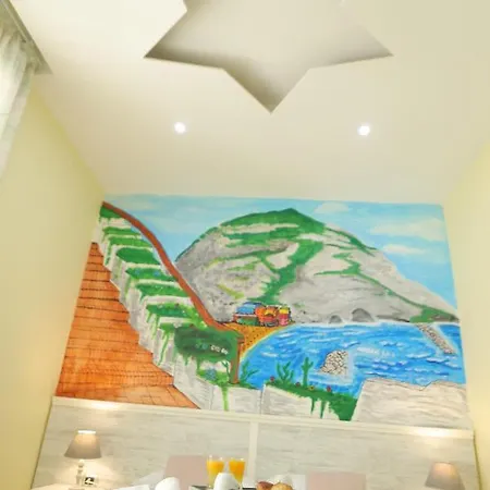 Authentic Neapolis In The Hearth Of The Center 4*
