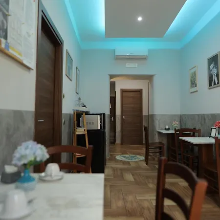 Authentic Neapolis In The Hearth Of The Center