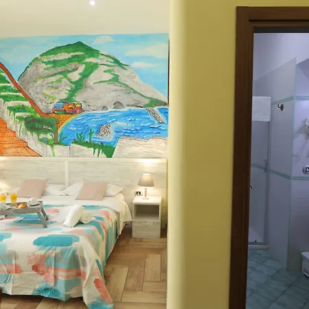 Authentic Neapolis In The Hearth Of The Center Bed & Breakfast 4*