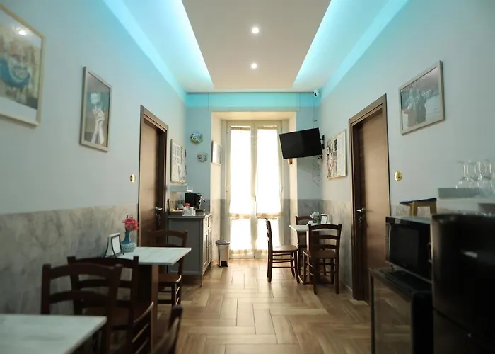 L'ammor E Napule Oda ve Kahvaltı 4*